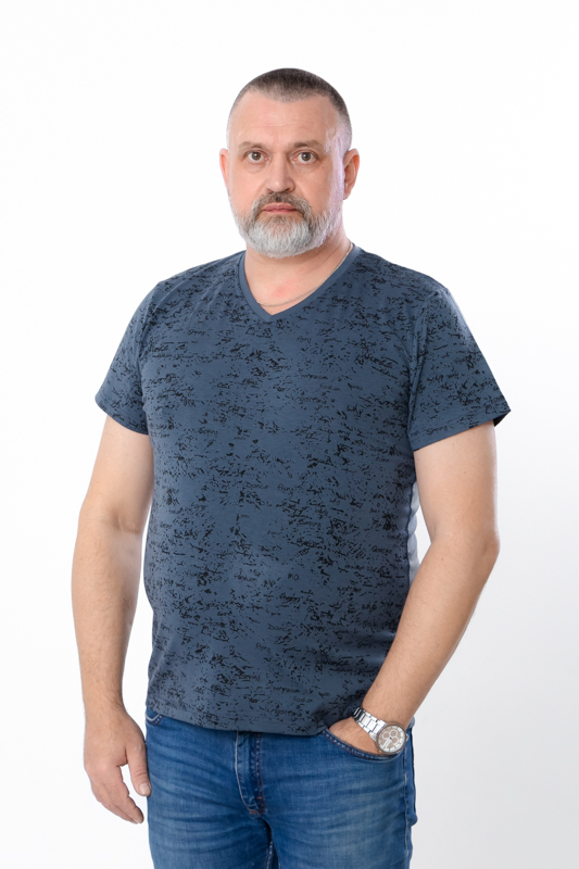 Футболка чоловіча